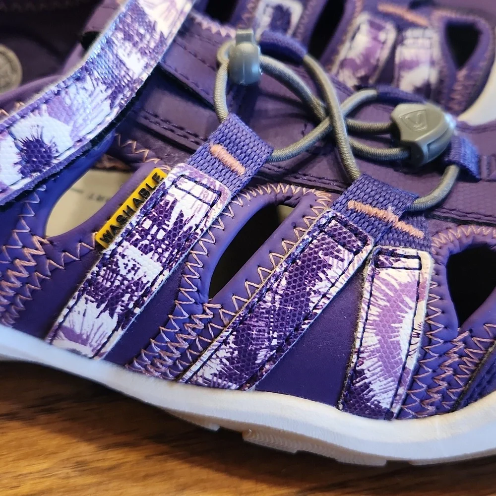 Keen Closed Toe Fisherman Comfort Purple Sandals Size 5